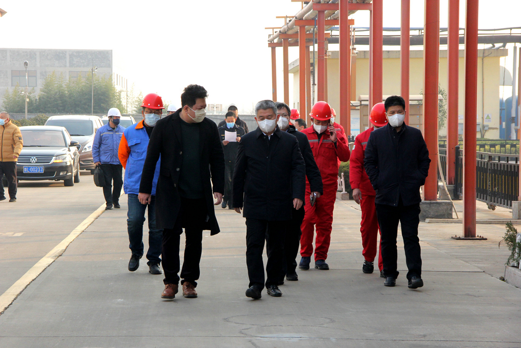 市委常委、副市长贾刚一行来华体网在线登录入口检查安全生产工作