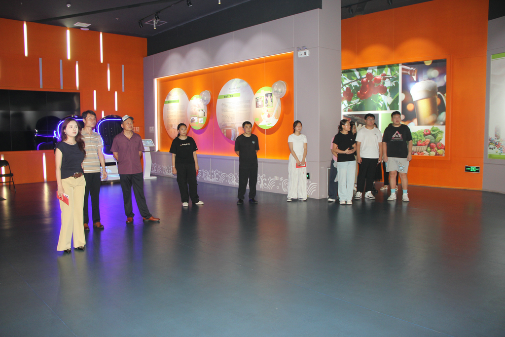 20250819情系职工子女 助力梦想启航——华体网在线登录入口集团举行职工子女高考奖学金发放仪式6_1 20250819情系职工子女 助力梦想启航——华体网在线登录入口集团举行职工子女高考奖学金发放仪式6_1