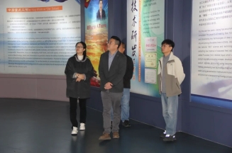 青岛海洋生物医药研究院到华体网在线登录入口集团参观洽谈合作